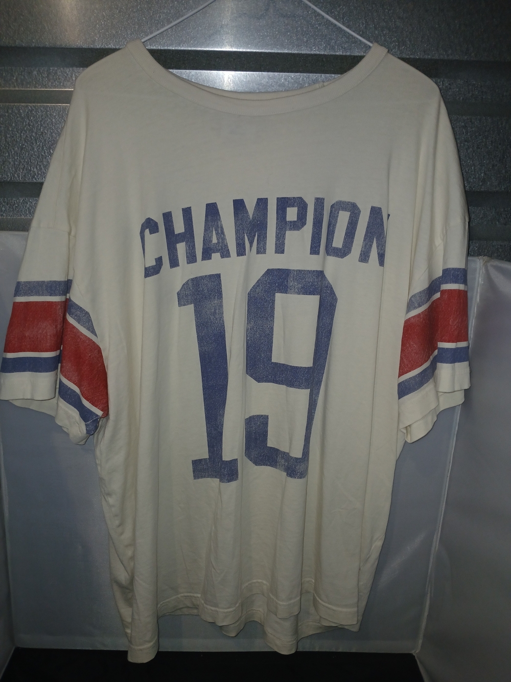 ​Champion 19 Varsity Striped Graphic T-Shirt Cream Off White Size XL